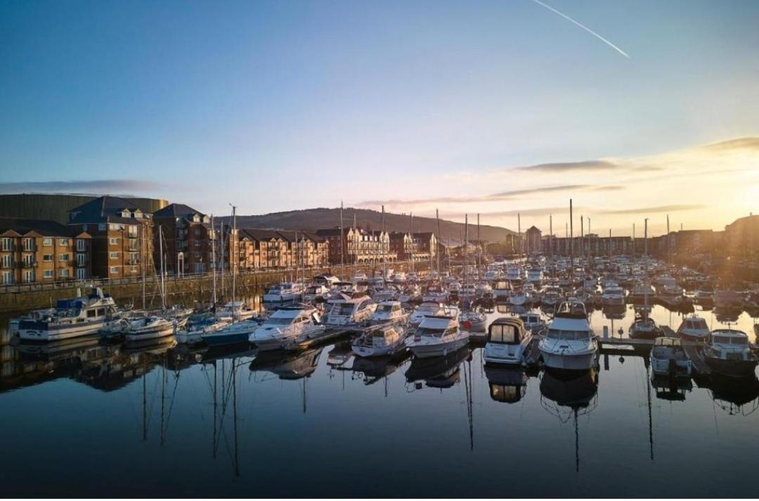 Swansea Marina Apartment Dış mekan fotoğraf
